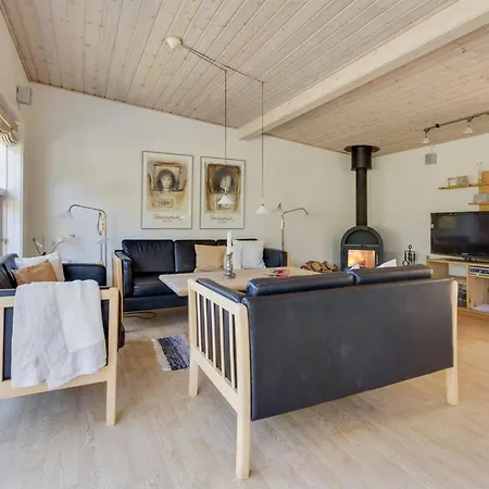 Hébergement de vacances Hwelp - 200m From The Sea By Interhome Sæby