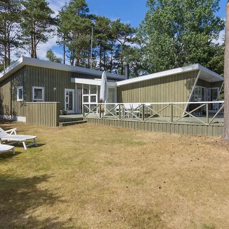 Hwelp - 200m From The Sea By Interhome *