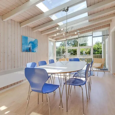 Casa de Férias Hwelp - 200m From The Sea By Interhome